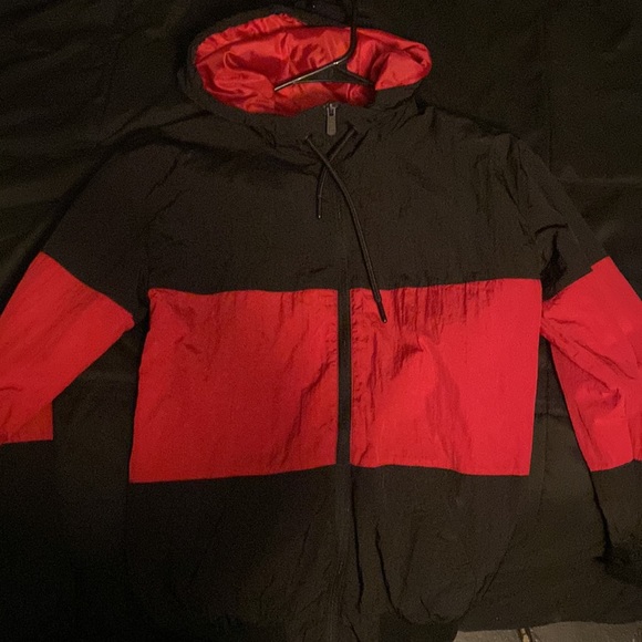 Closet cleaning. - Picture 4 of 5